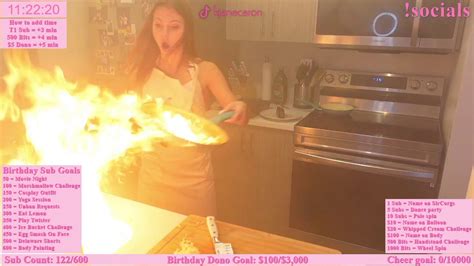 kjanecaron fire|FRYING PAN CATCHES FIRE! Twitch Streamer kjanecaron。